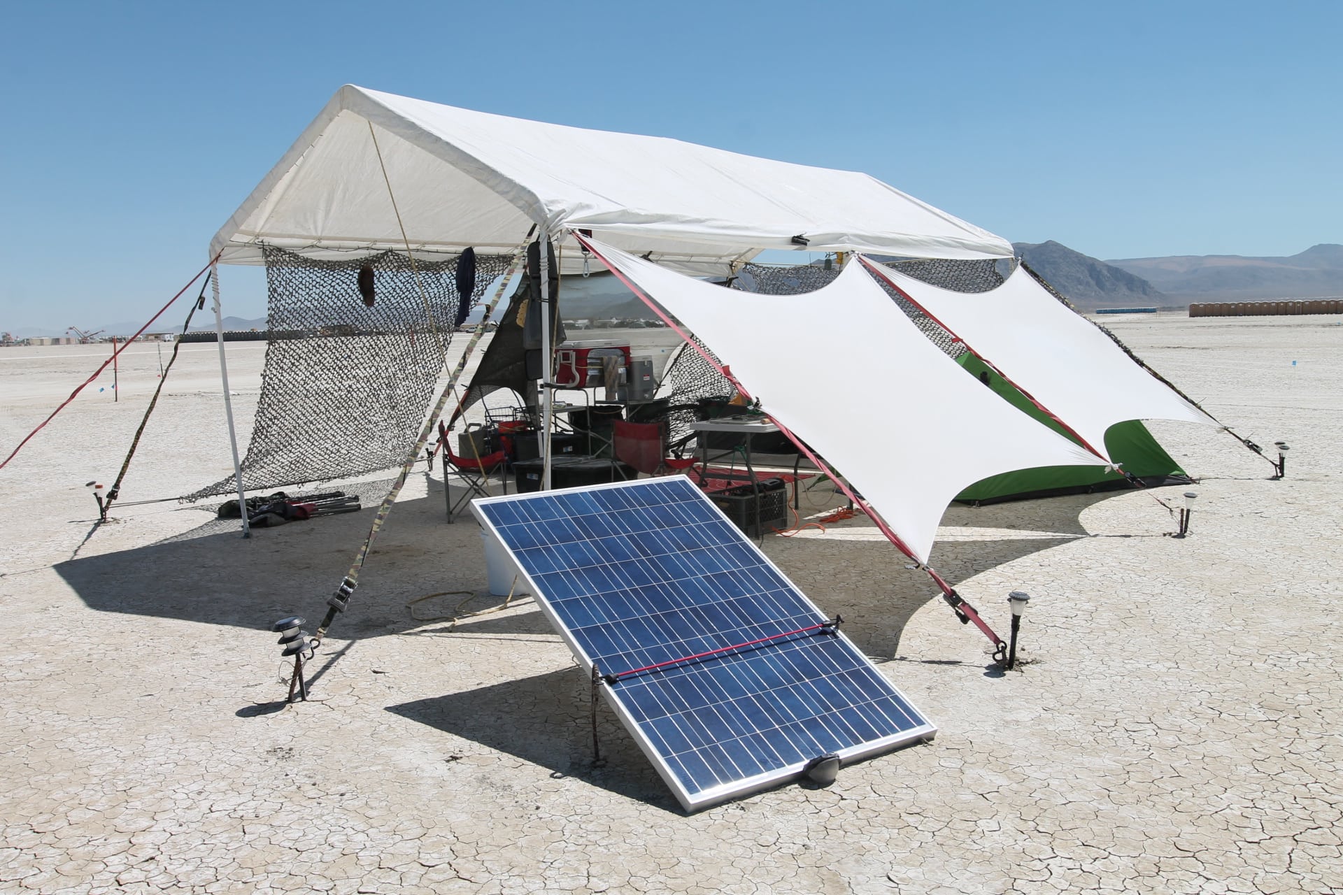 เทศกาลดนตรีอย่าง Burning Man หันมาใช้พลังงานแสงอาทิตย์แทนการใช้เครื่องปั่นไฟ