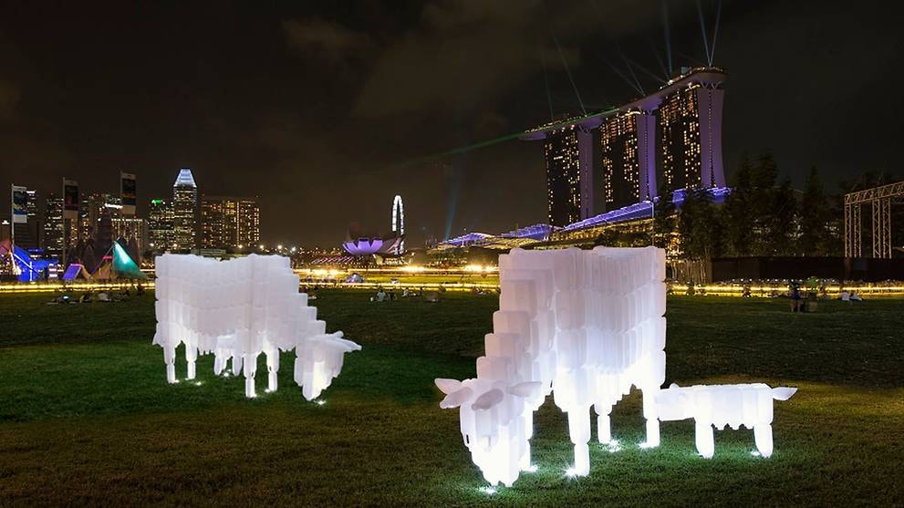 i Light Singapore